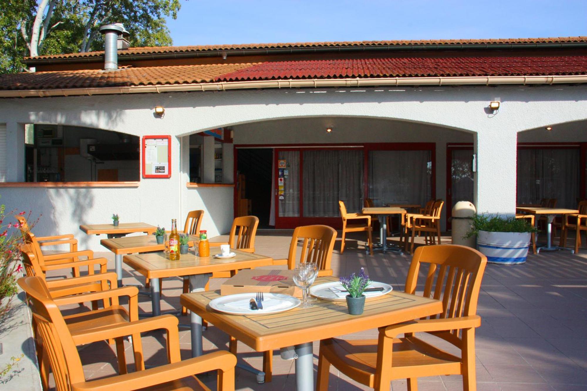 Azureva Le Grau Du Roi Aparthotel Luaran gambar