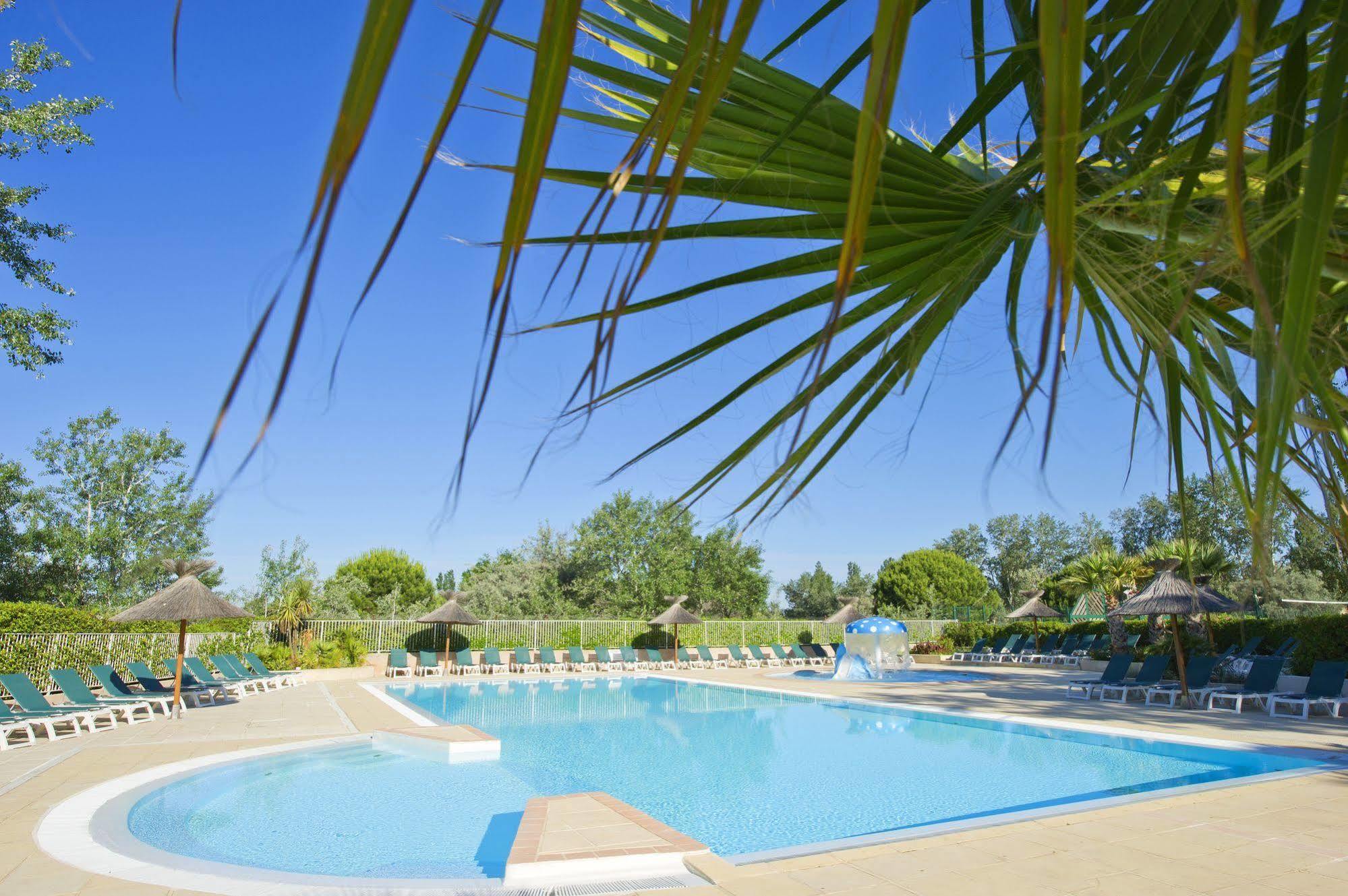 Azureva Le Grau Du Roi Aparthotel Luaran gambar