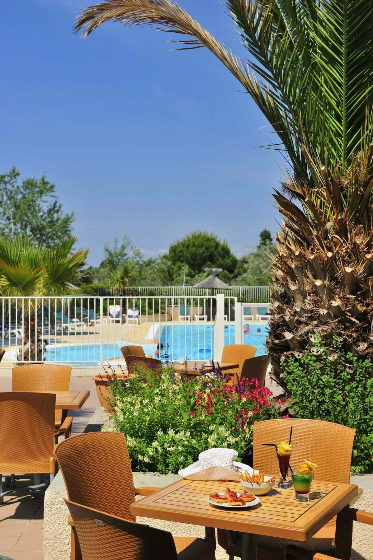 Azureva Le Grau Du Roi Aparthotel Luaran gambar